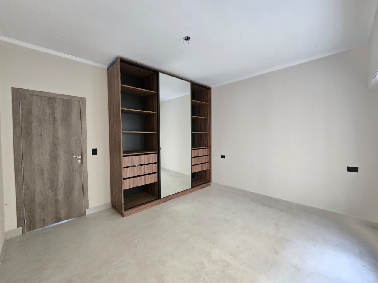 VENDEMOS CHALET EN IMPECABLE ESTADO EN BARRIO SAN JOSE 