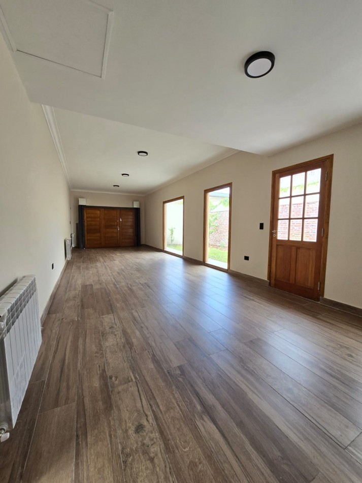 VENDEMOS CHALET EN IMPECABLE ESTADO EN BARRIO SAN JOSE 