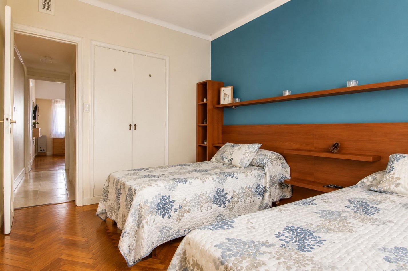 VENDEMOS DEPARTAMENTO DE 3 AMBIENTES ZONA CENTRO CON BALCON