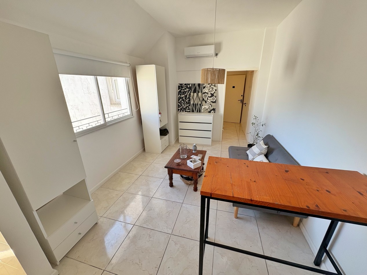 VENTA DEPARTAMENTO DE 1 AMBIENTE C/BALCON ZONA CENTRO