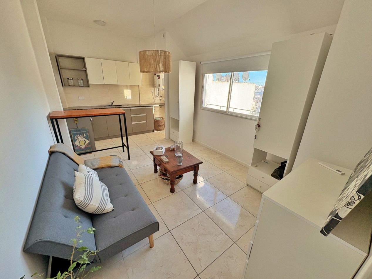 VENTA DEPARTAMENTO DE 1 AMBIENTE C/BALCON ZONA CENTRO