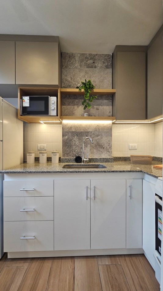 VENDEMOS DEPARTAMENTO DE 1 AMBIENTE CON AMPLIO BALCON RECICLADO INTEGRO 