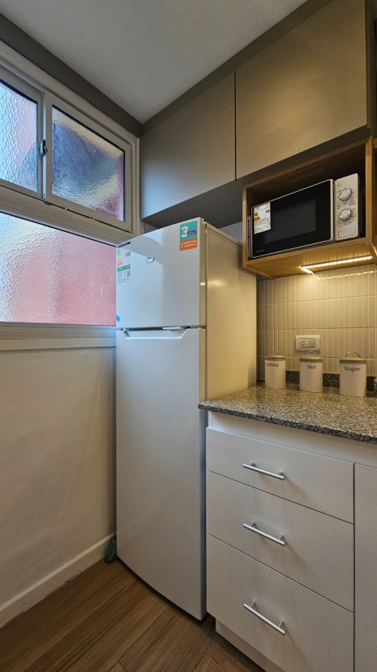 VENDEMOS DEPARTAMENTO DE 1 AMBIENTE CON AMPLIO BALCON RECICLADO INTEGRO 