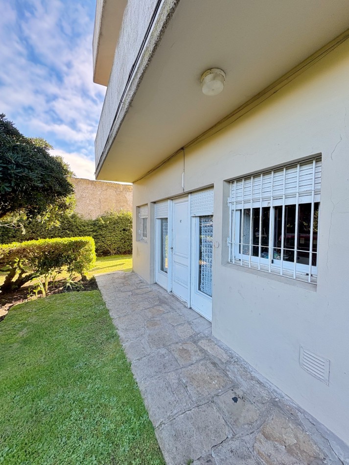 VENDEMOS DEPARTAMENTO DE 1 AMBIENTE ZONA WAIKIKI 