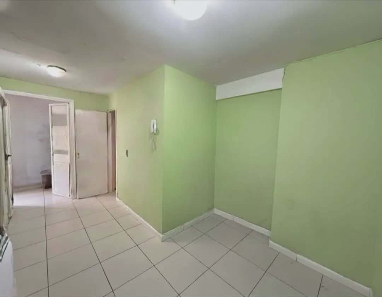 VENDEMOS DEPARTAMENTO DE 2 AMB CON DEPENDENCIA BALCON Y PATIO A LA CALLE
