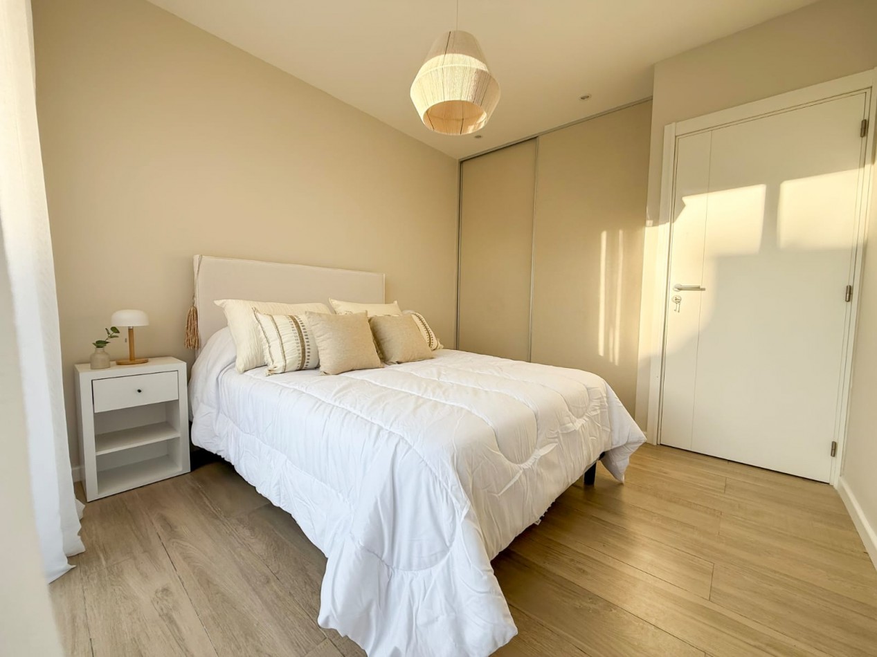 VENDEMOS SEMIPISO CON TERRAZA Y VISTA AL MAR 