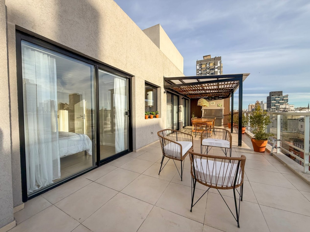 VENDEMOS SEMIPISO CON TERRAZA Y VISTA AL MAR 