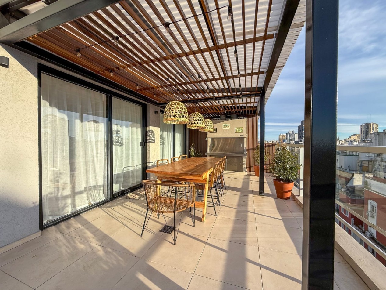 VENDEMOS SEMIPISO CON TERRAZA Y VISTA AL MAR 