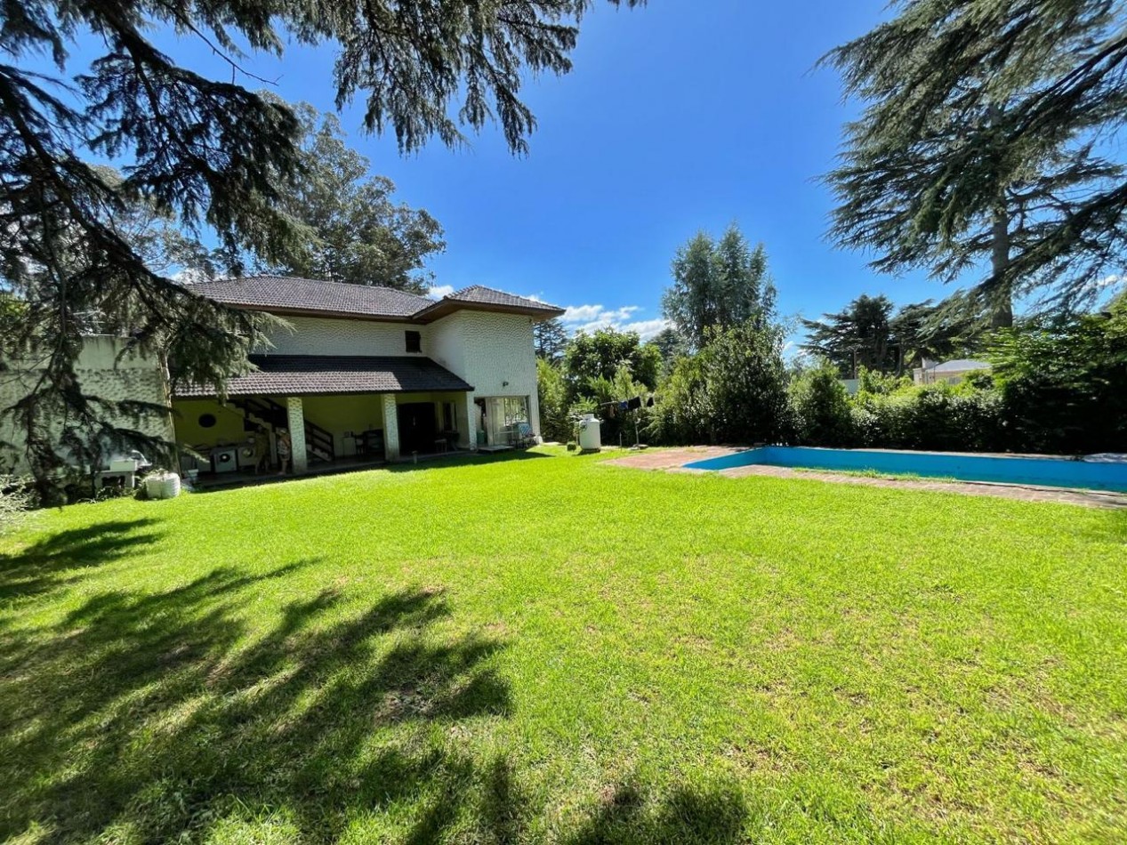 VENDEMOS EXCELENTE CHALET EN SIERRA DE LOS PADRES