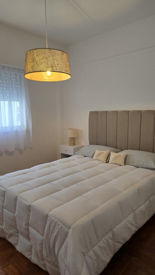 OPORTUNIDAD EN VENTA 2 AMB CON BALCON Y COCHERA APTO CREDITO 