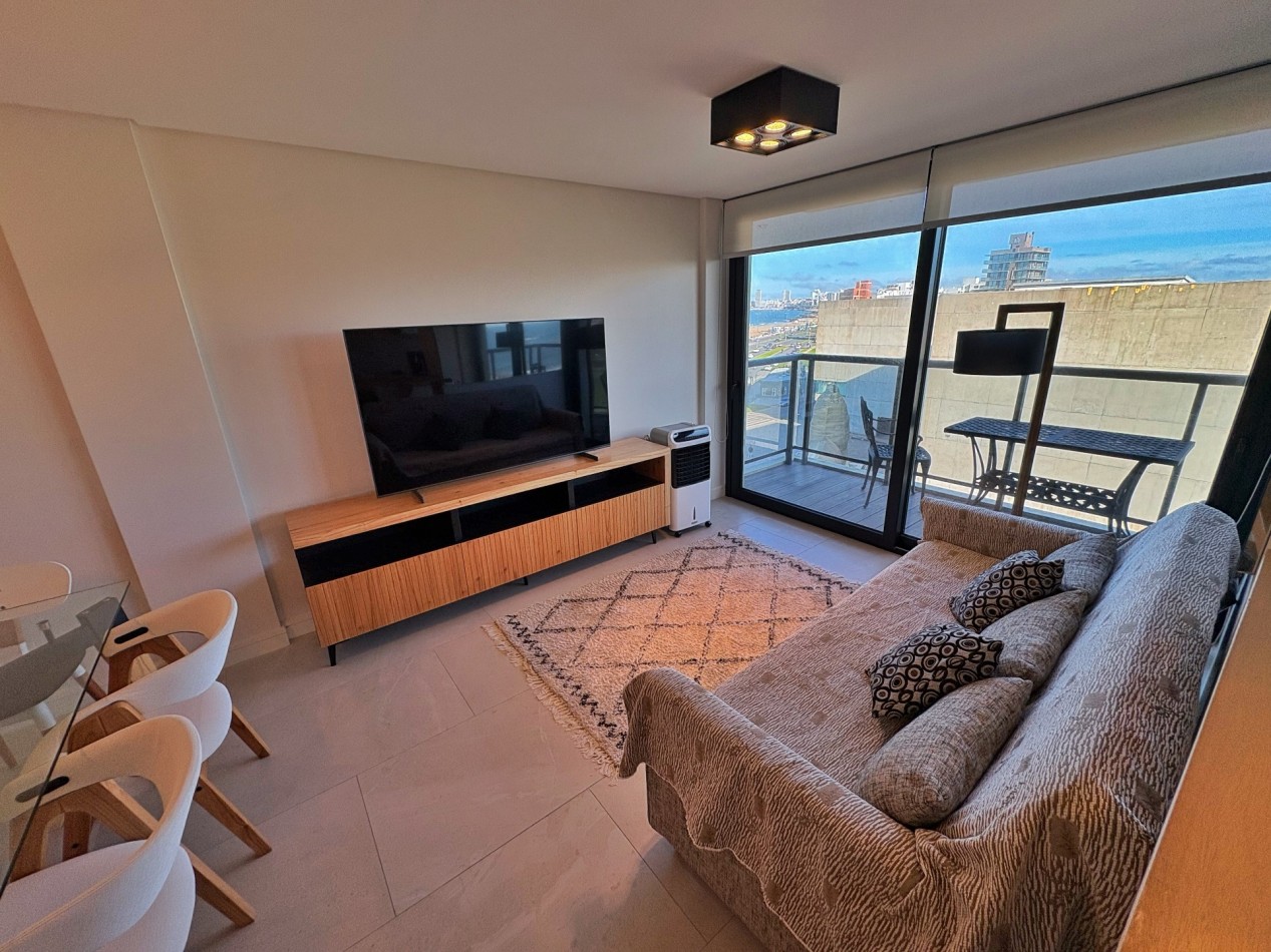 ALQUILER DEPARTAMENTO DE CATEGORIA CON VISTA AL MAR 2 AMB CON COCHERA EN EDIFICIO MARINA BANUS