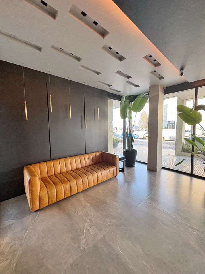 ALQUILER DEPARTAMENTO DE CATEGORIA CON VISTA AL MAR 2 AMB CON COCHERA EN EDIFICIO MARINA BANUS