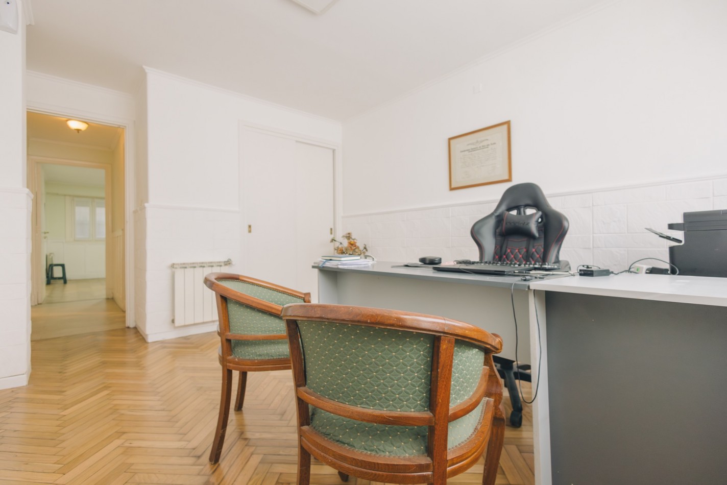 CASA CON DOBLE ACCESO Y SECTOR PROFESIONAL INDEPENDIENTE EN STELLA MARIS