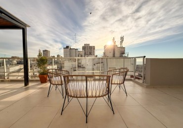 VENDEMOS SEMIPISO CON TERRAZA Y VISTA AL MAR 